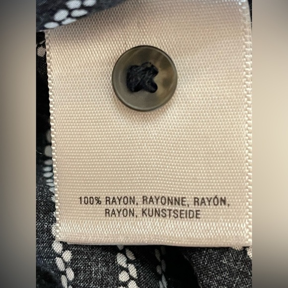 Anthropologie Maeve Calia Black & White Printed Buttondown Tunic Top Size 2 - Picture 12 of 12